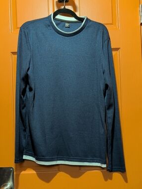 Manfinity Navy Waffle Knit Crew with White Trim